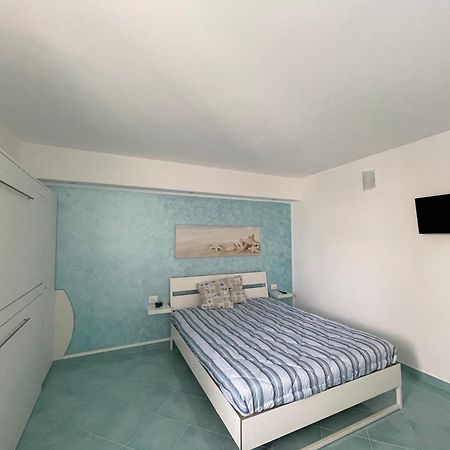 La casa di fronte la spiaggia di San Vito lo capo Esterno foto