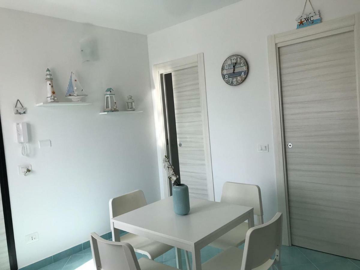 La casa di fronte la spiaggia di San Vito lo capo Esterno foto