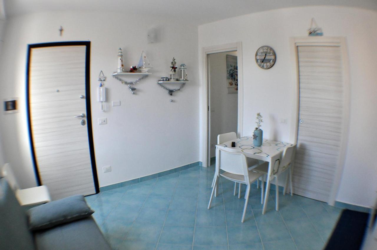 La casa di fronte la spiaggia di San Vito lo capo Esterno foto
